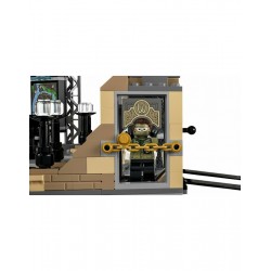 Lego DC The Batman Batcave The Riddler Face-Off "76183"